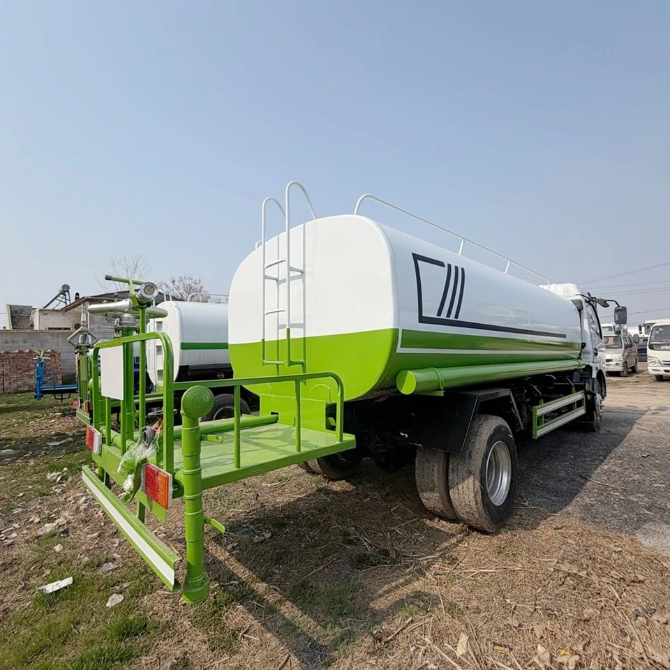 Single-axle Water Tanker price